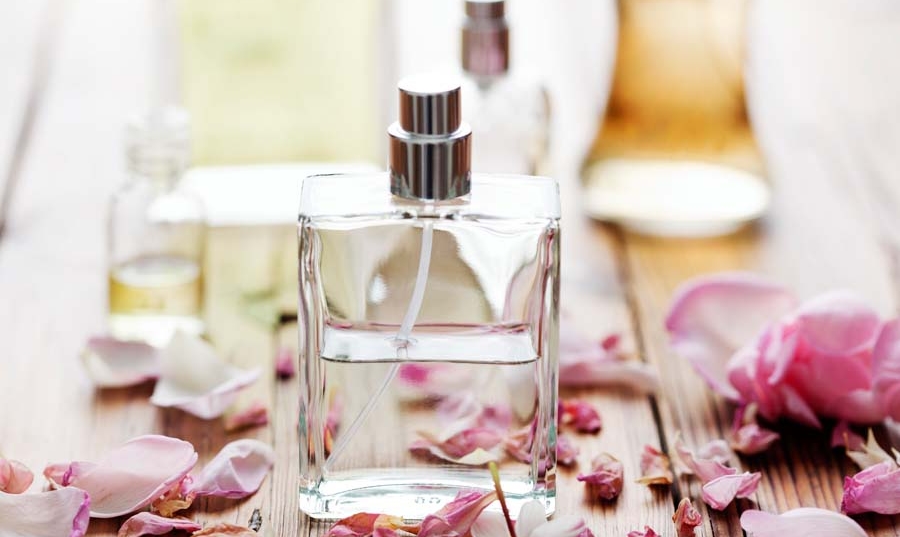 Mùi nước hoa yêu thích tiết lộ điều gì về bạn?