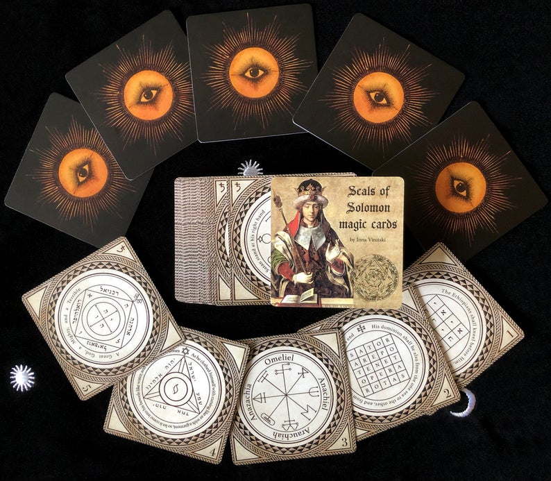 Bói bài Tarot: Vận mệnh nửa cuối năm 2019 của bạn sẽ ra sao?