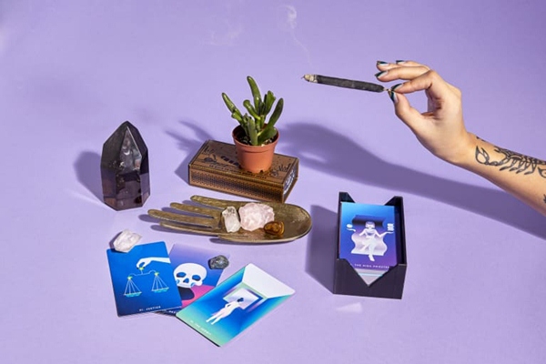 Bói bài Tarot: Cuộc sống hiện tại của bạn đang tồn đọng những vấn đề gì khiến bạn luôn thấp thỏm lo âu?