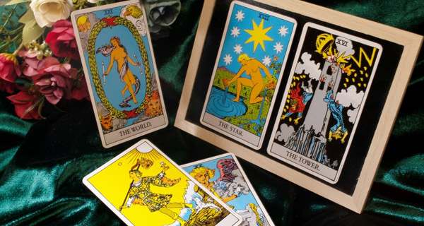 Bói bài Tarot: Bạn sẽ làm gì nếu nửa kia ngoại tình?