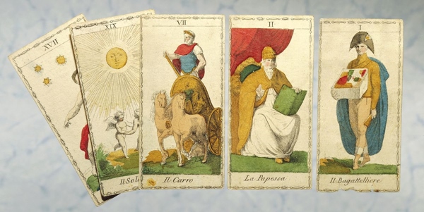 Bốc một lá bài Tarot đại diện cho cung Hoàng đạo để xem may mắn nào sẽ đến với bạn trong năm mới 2021