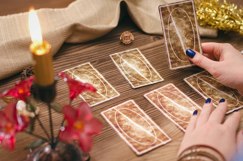 Bói bài Tarot: Trong tương lai, bạn có khả năng tái hôn không?