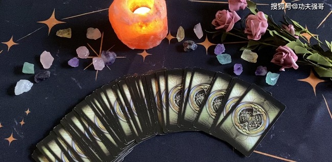 Bói bài Tarot: Mối duyên nợ ở kiếp trước bạn và người ấy là gì của nhau?