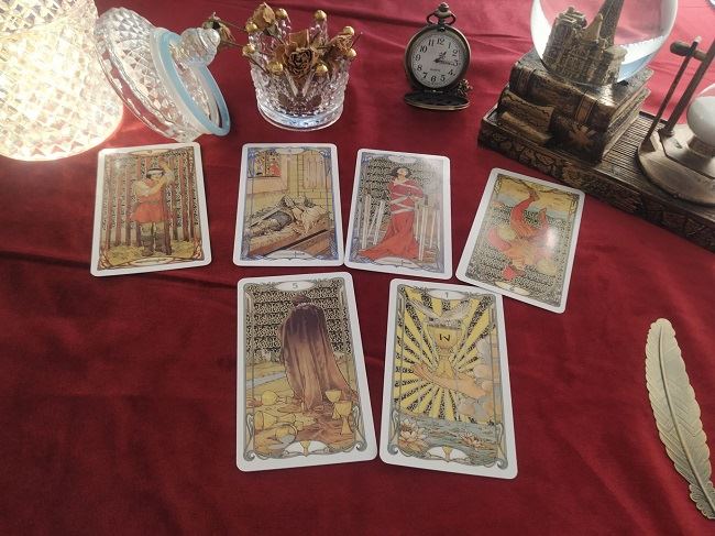 Bói bài Tarot: Bạn và người ấy có số phu thê không?