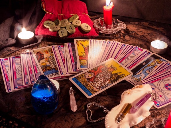 Chọn 1 lá bài Tarot để biết bạn có nhận thức được suy nghĩ của mình hay không