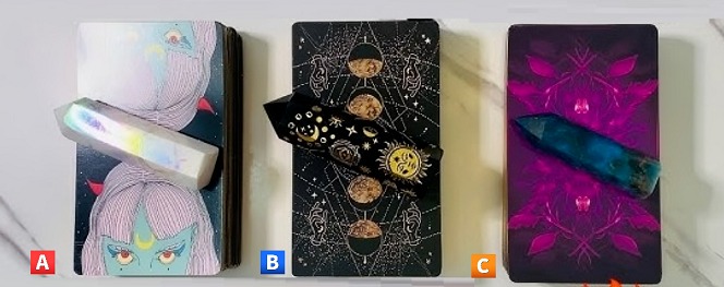 Chọn 1 lá bài tarot để biết dấu ấn về bạn trong lòng mọi người