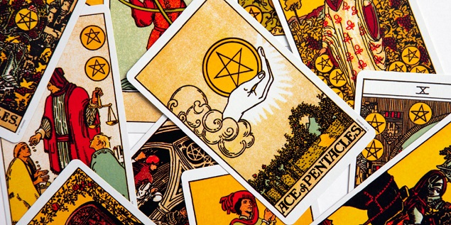 Chọn một lá bài Tarot để biết ở độ tuổi nào bạn có thể bước vào đỉnh cao cuộc đời