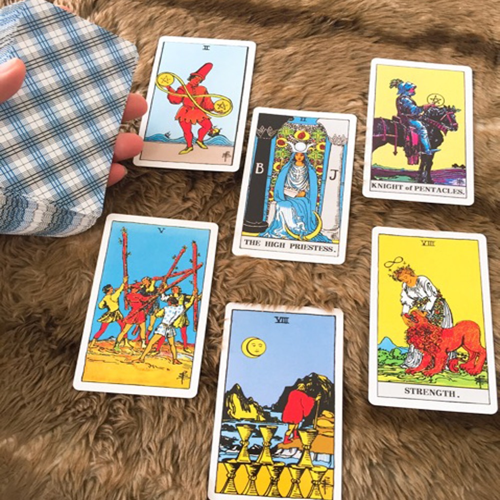 Chọn 1 lá bài tarot để biết đặc ân tạo hóa dành cho bạn là gì