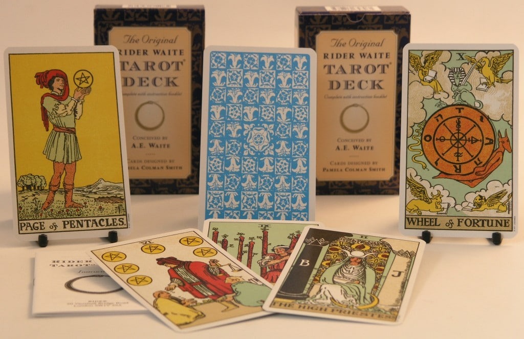 Chọn 1 lá bài tarot để biết biến động nào sắp đến với sự nghiệp của bạn